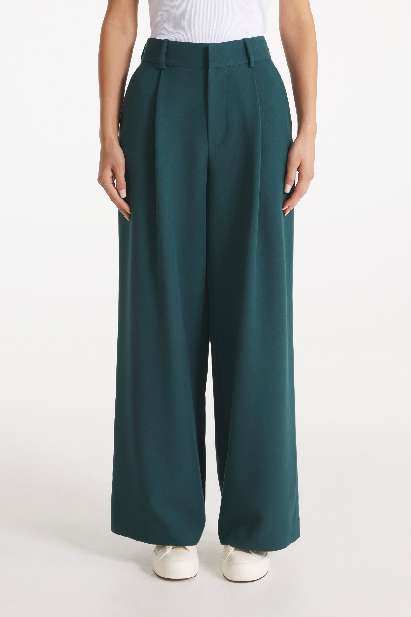 PISCO – PEGGED PANTS